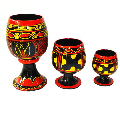 彝族漆器工艺的璀璨明珠 凉山西昌实木彩绘酒杯